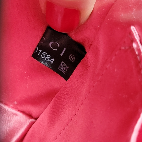 Authentic Gucci Marmont Matelasse Mini Bag Black Velvet Crossbody - Picture 8 of 10